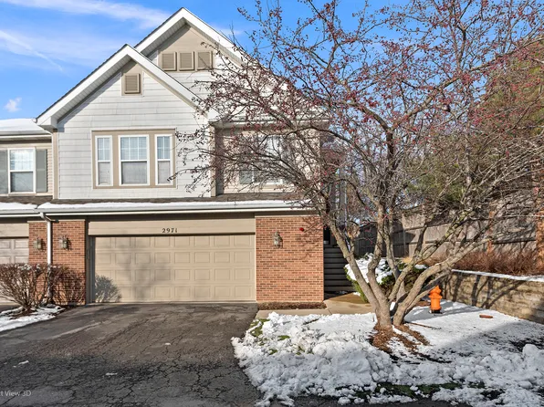 2971 Saganashkee Ln, Naperville, IL 60564