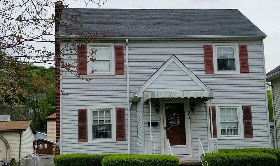 1st image of 904 Loretta Ave