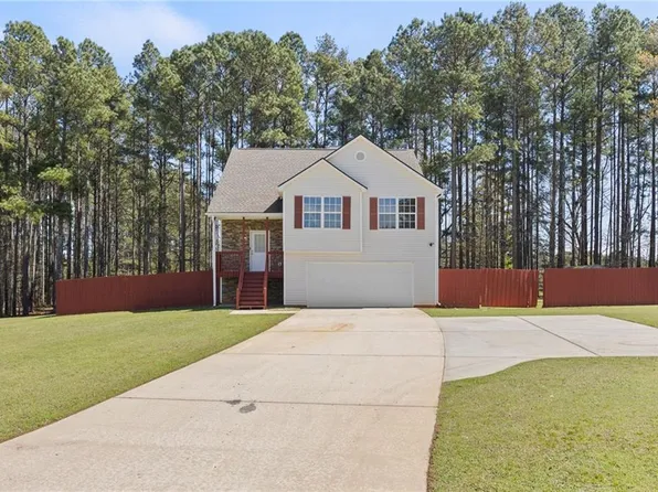 212 Knollside Ct, McDonough, GA 30252