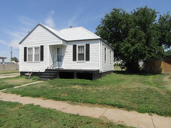 2nd image of 516 Cornell Ave