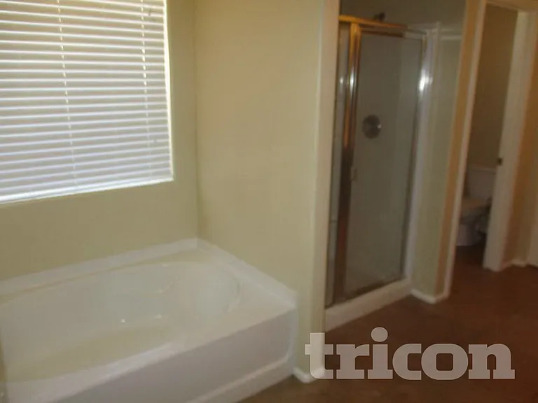 4939 W Burgess Ln — Photo 6