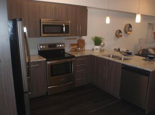 369 Stradbrook Ave, Winnipeg, MB R3L0J7