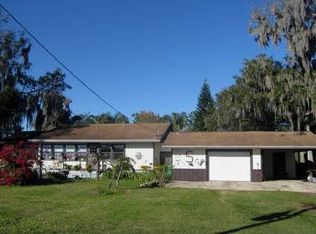 37 Simpson Rd, Lake Placid, FL 33852