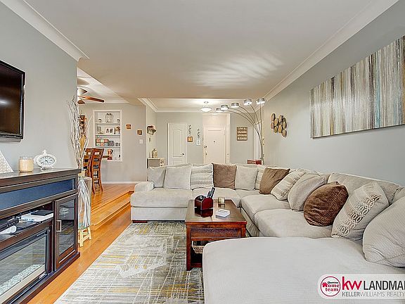 5th image of 76-36 113th St APT 3-V