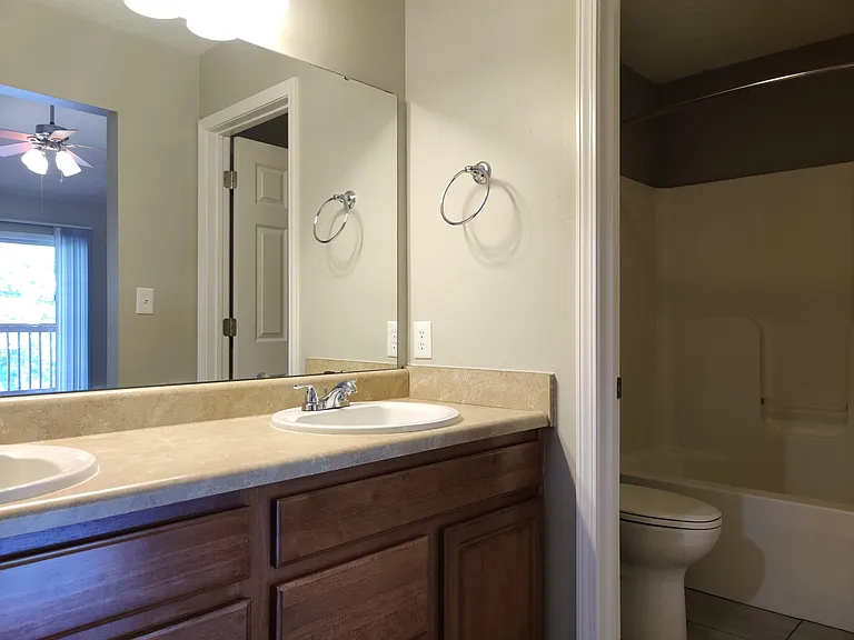 3204 Kildaire Dr #1F — Photo 12