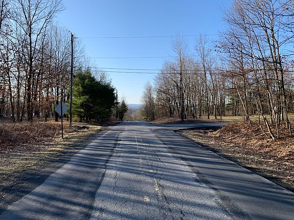 5th image of 1501 N Rocky Mountain Dr