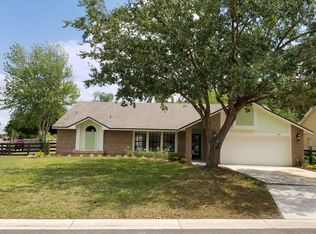 246 Red Maple Dr, Kissimmee, FL 34743