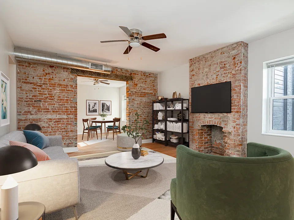 700 Franklin Ave #1