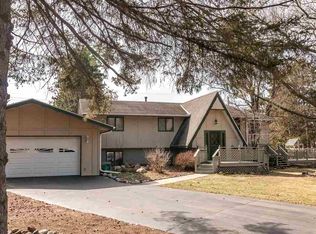 N3352 Bear Trl, Poynette, WI 53955