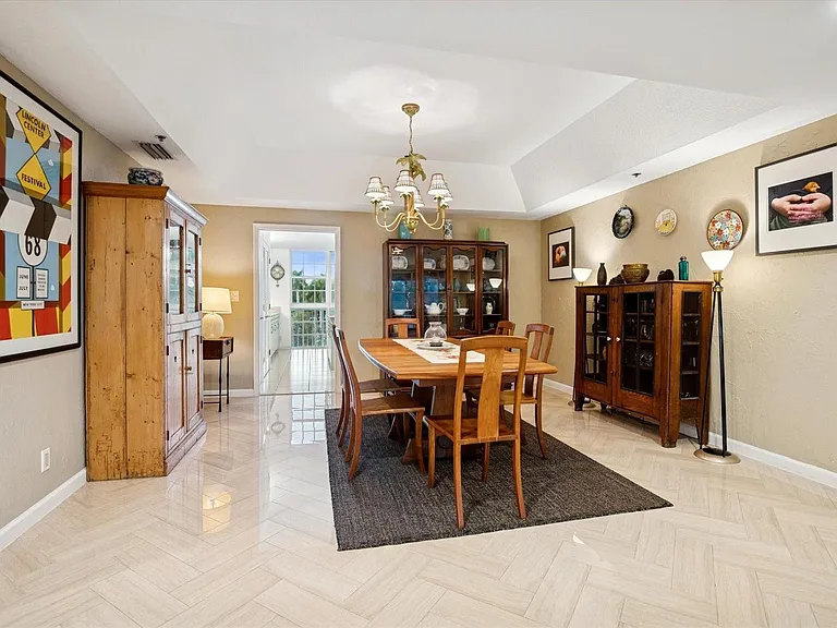 4112 W Palm Aire Dr #124A — Photo 7