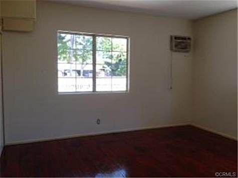2nd image of 5307 Acacia St