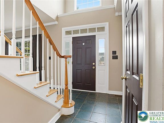 4th image of 3130 Muirfield Rd