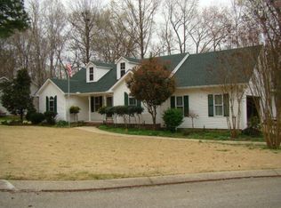 223 Krista Cv, Paris, TN 38242