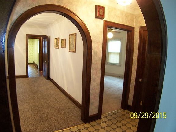 5th image of 5220 W Oakdale Ave