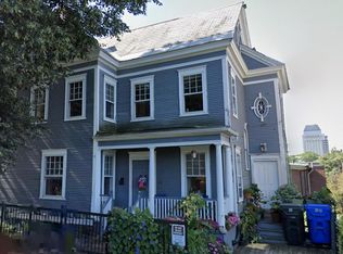 96 Byers St, Springfield, MA 01105
