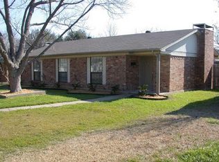 2002 Powderhorn Dr, Garland, TX 75044