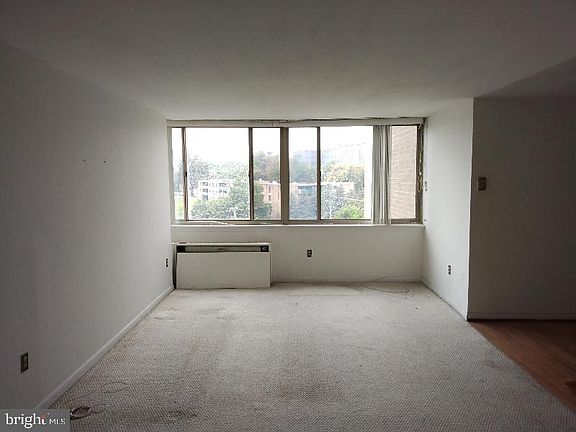 3rd image of 5565 Columbia Pike APT 615