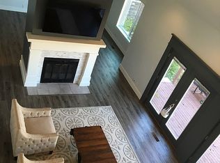 2916 Oakwood Dr, Bountiful, UT 84010