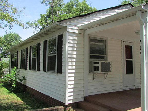 3rd image of 510 Jackson Ave
