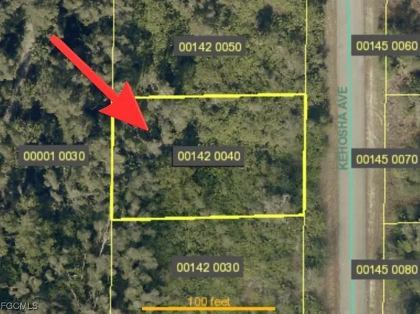 720 Kehosha Ave, Lehigh Acres, FL 33974