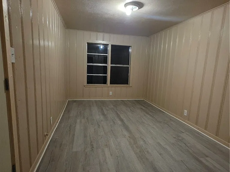 408 N Live Oak St — Photo 7