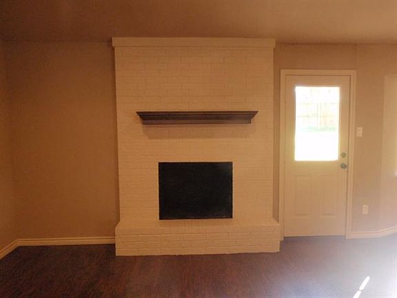 5th image of 343 Wintergreen Dr