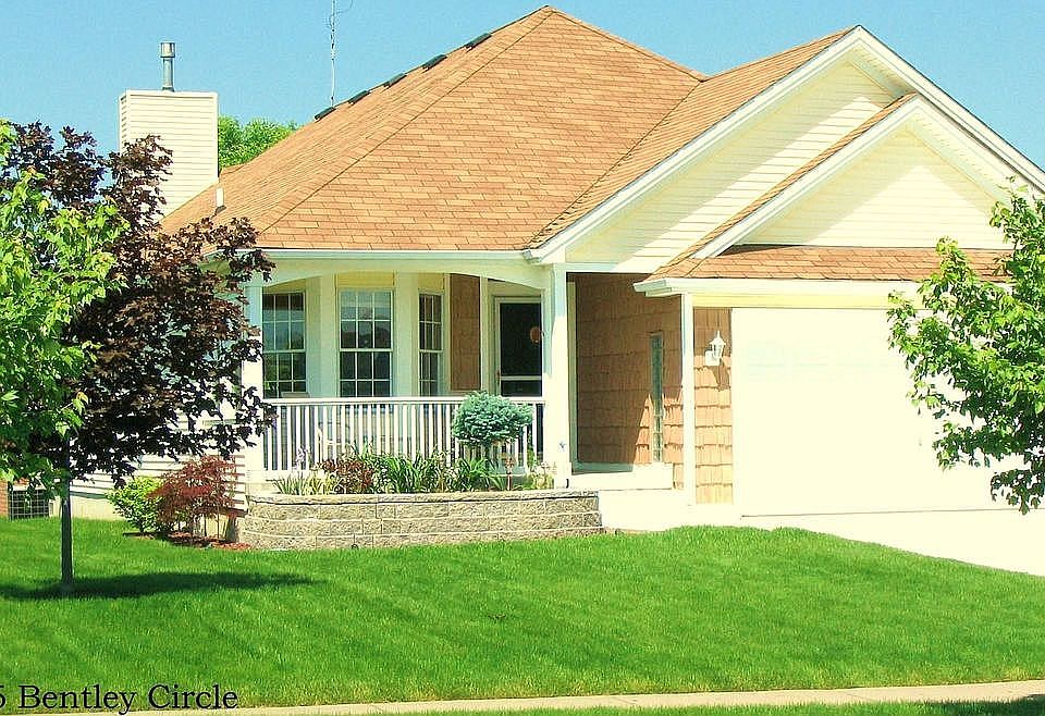 1st image of 45 Bentley Cir