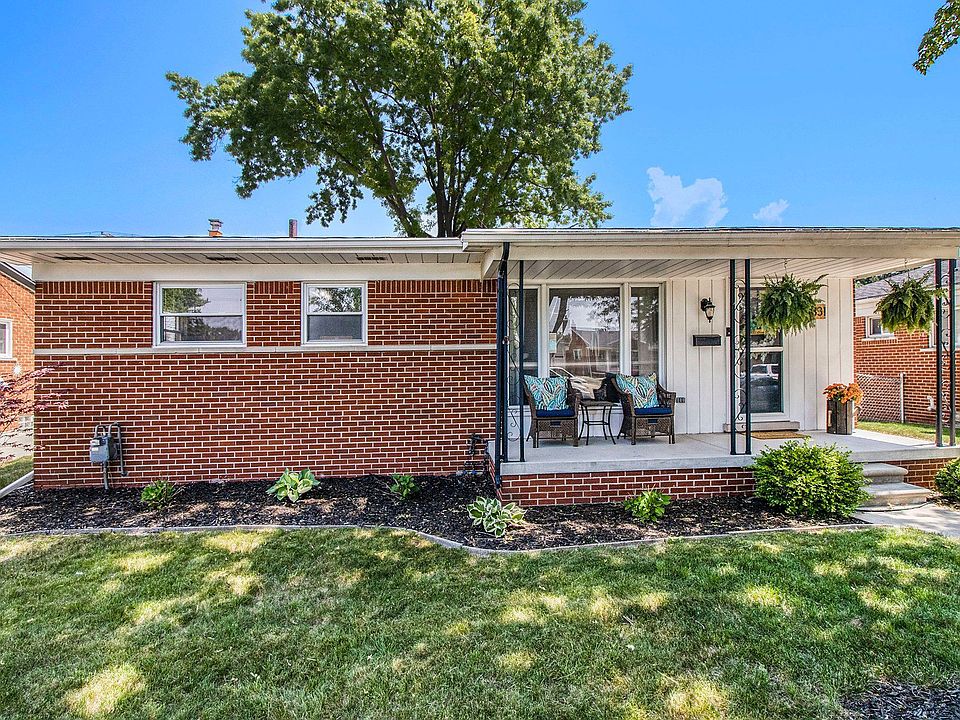1st image of 2831 Longmeadow Dr