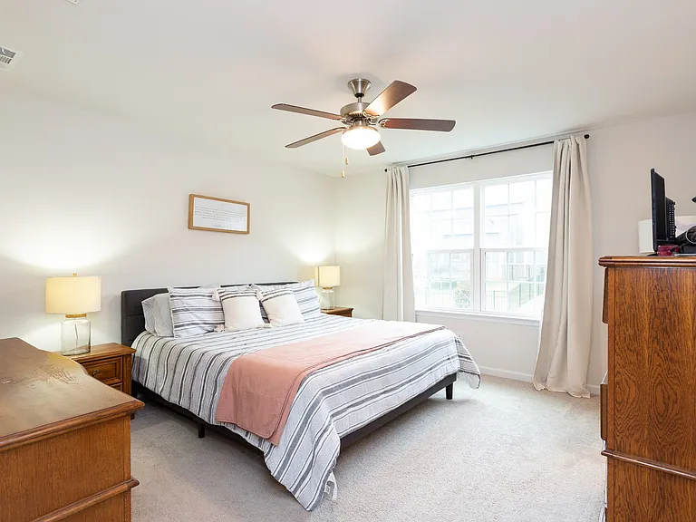 2106 Morton Dr — Photo 13