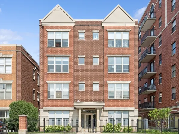 1327 N Halsted St APT 3S, Chicago, IL 60642