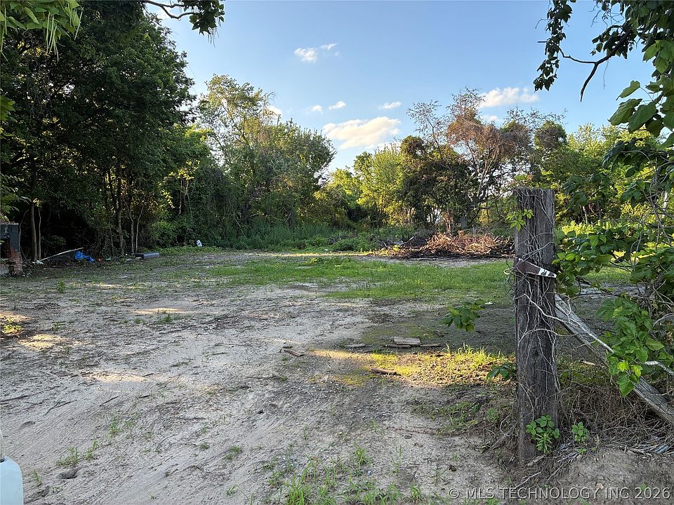 1st image of 2440 Military Blvd