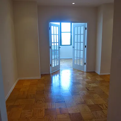 Rented by City & Suburban | media 21