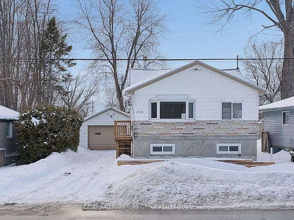 3rd image of 27008 Kennedy Rd