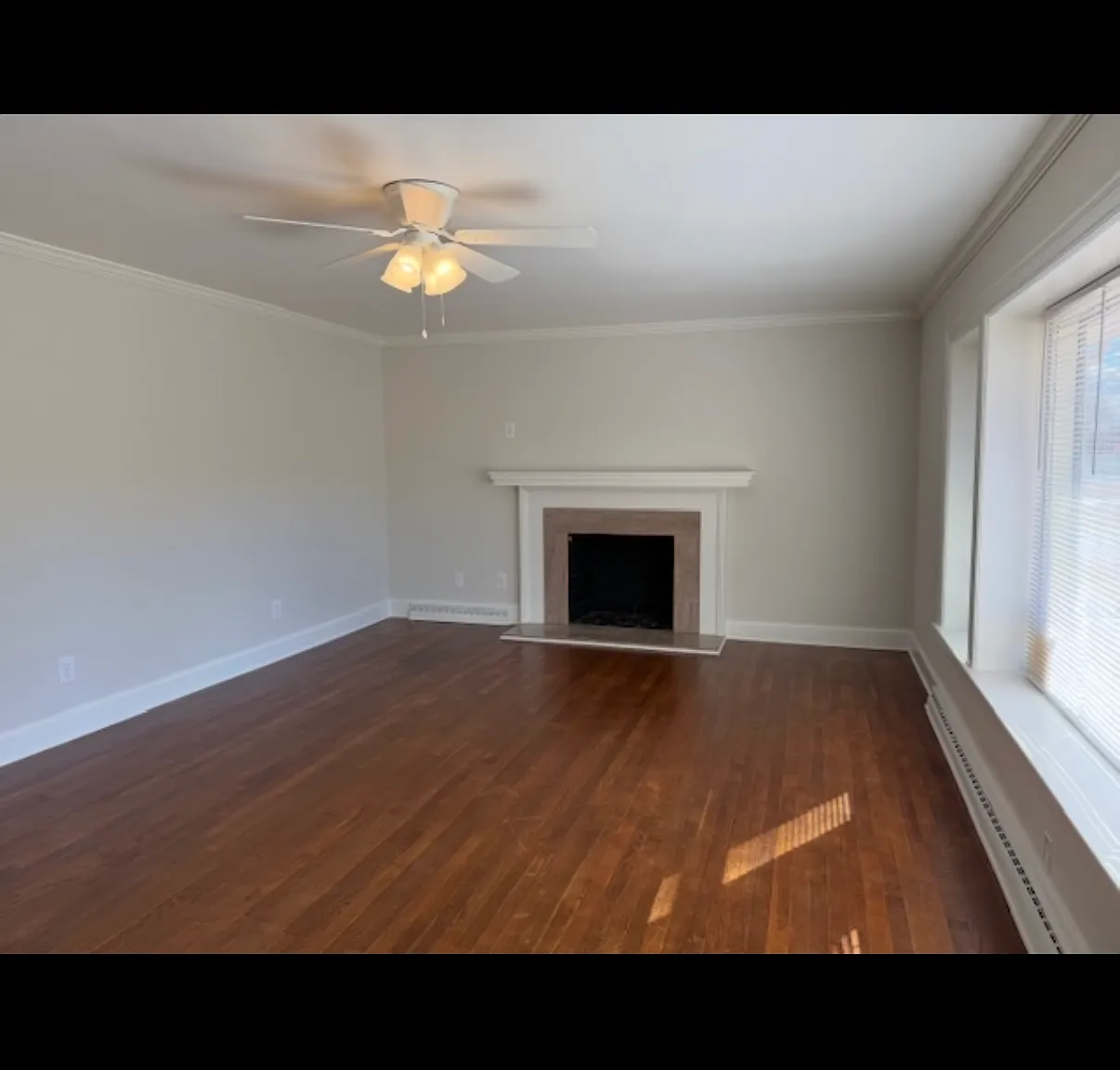 3 bed, 1700 sqft, $2,100 — Photo 4