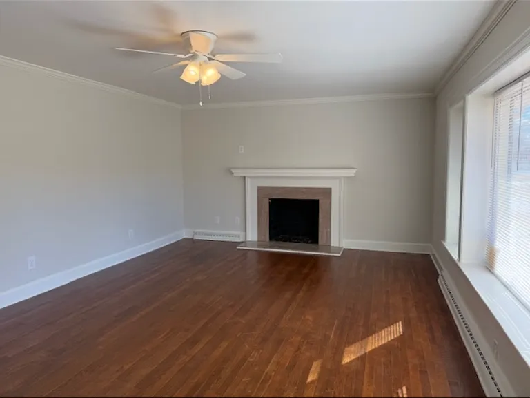 4022 E Horne Ave — Photo 4