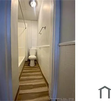 15 Ridgewood St — Photo 6