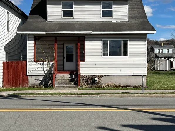 1207 S Davis Ave, Elkins, WV 26241