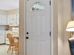 7624 Dunmore Rd, Woodbury, MN 55125