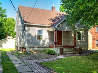 2800 44th St, Des Moines, IA 50310