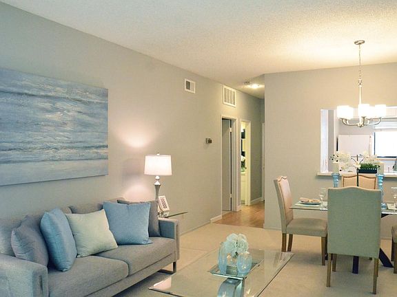 5th image of 4661 Albany Cir APT 103