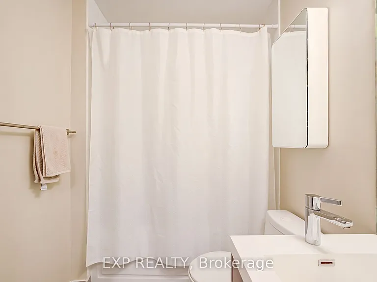 199 Richmond St W #303 — Photo 30