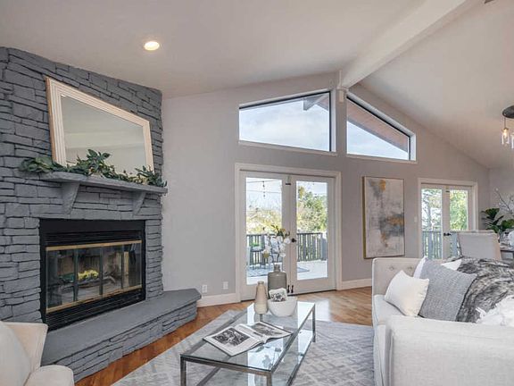 3rd image of 1040 Wilmington Way