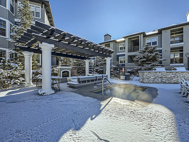 Exterior Winter