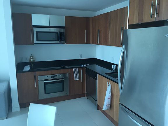4th image of 300 S Biscayne Blvd APT 2309