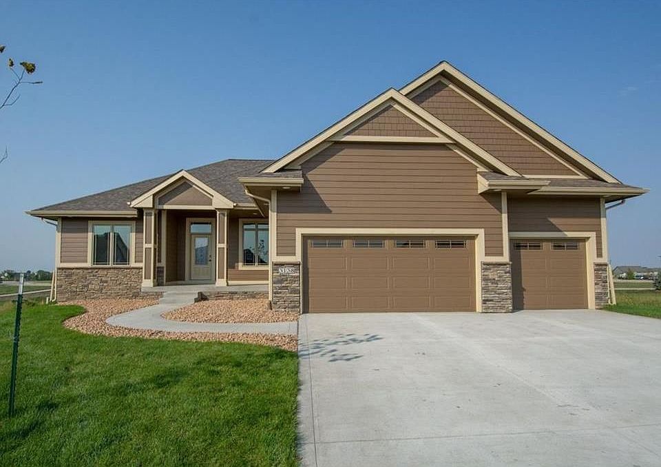 1st image of 3138 Fieldstone Ct SE