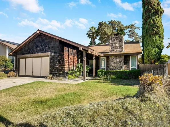 9555 Via Pereza, San Diego, CA 92129