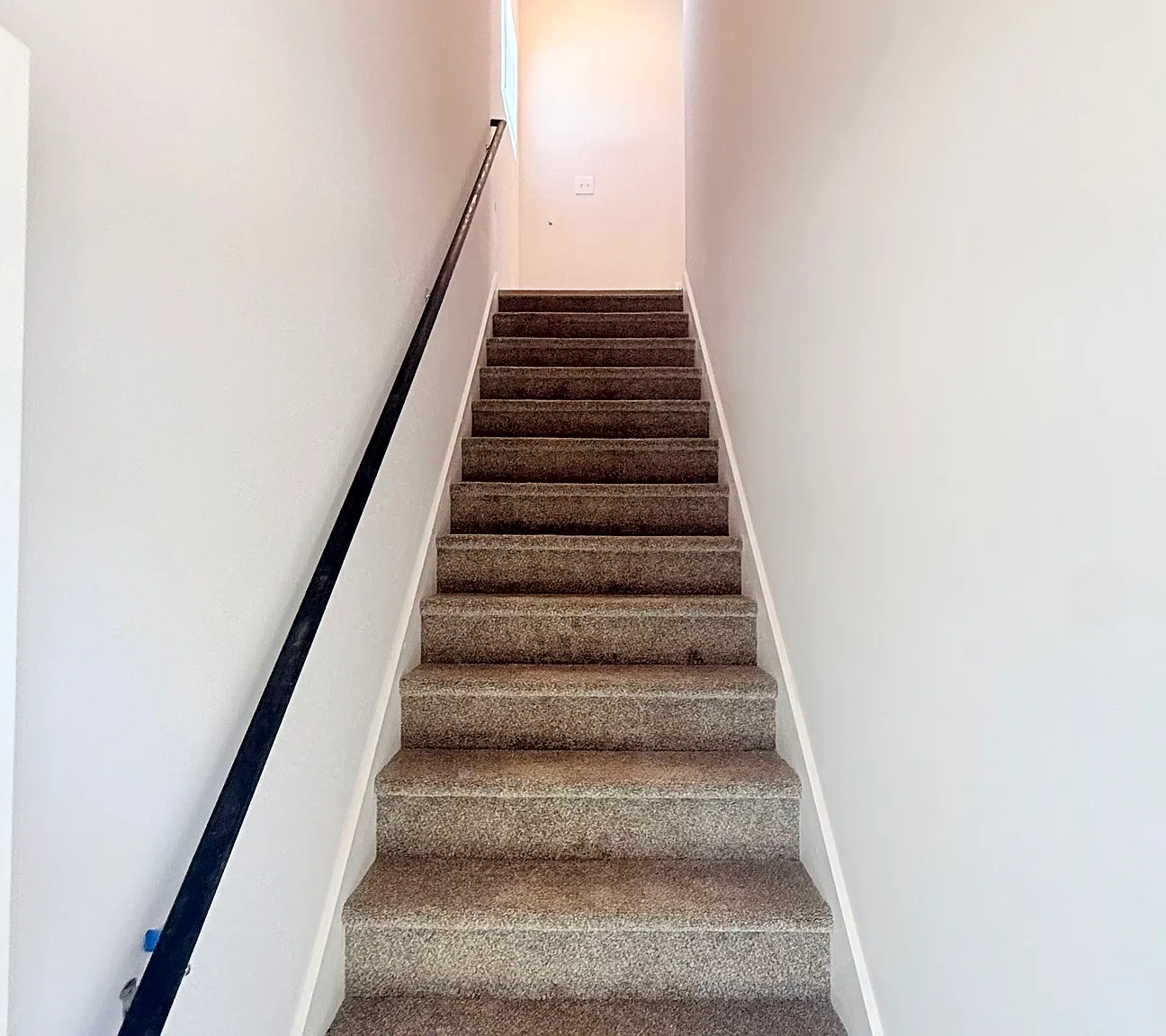 2 bed, 2.0 bath, 936 sqft, $1,680 — Photo 3