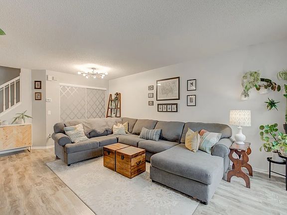 2nd image of 360 Wilderness Dr