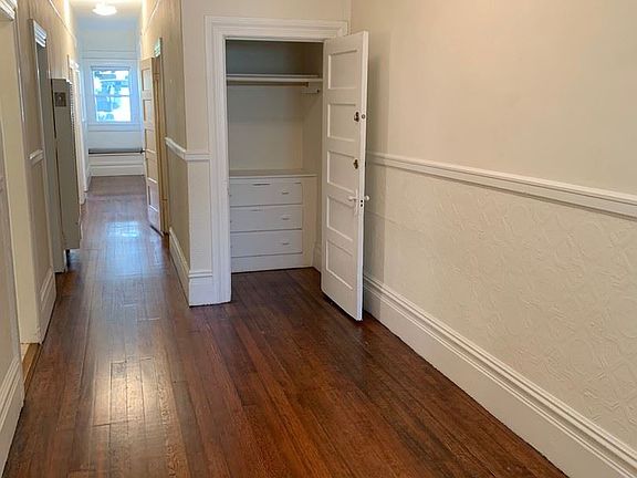 5th image of 1718-1728 Hyde St #1726