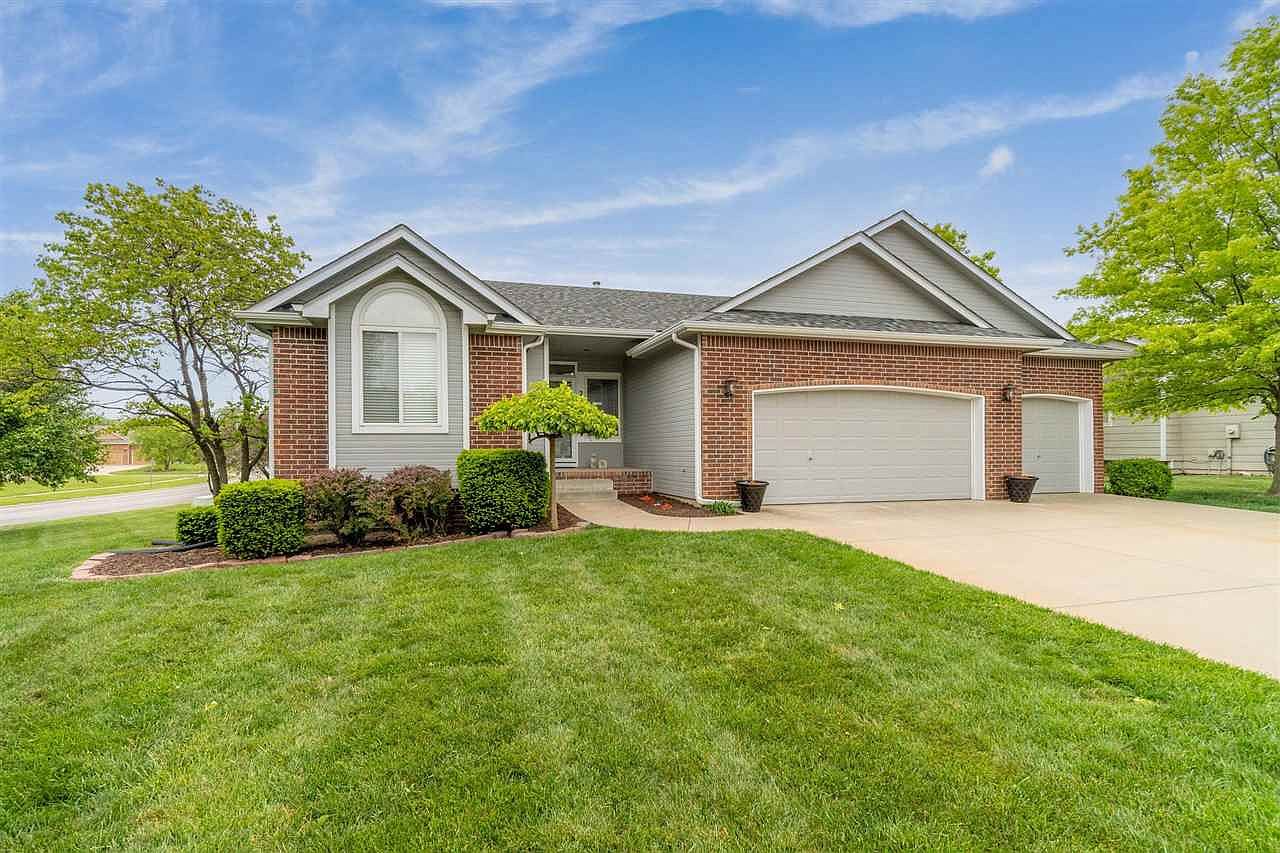2303 N Regency Lakes Ct, Wichita, KS 67226 Zillow